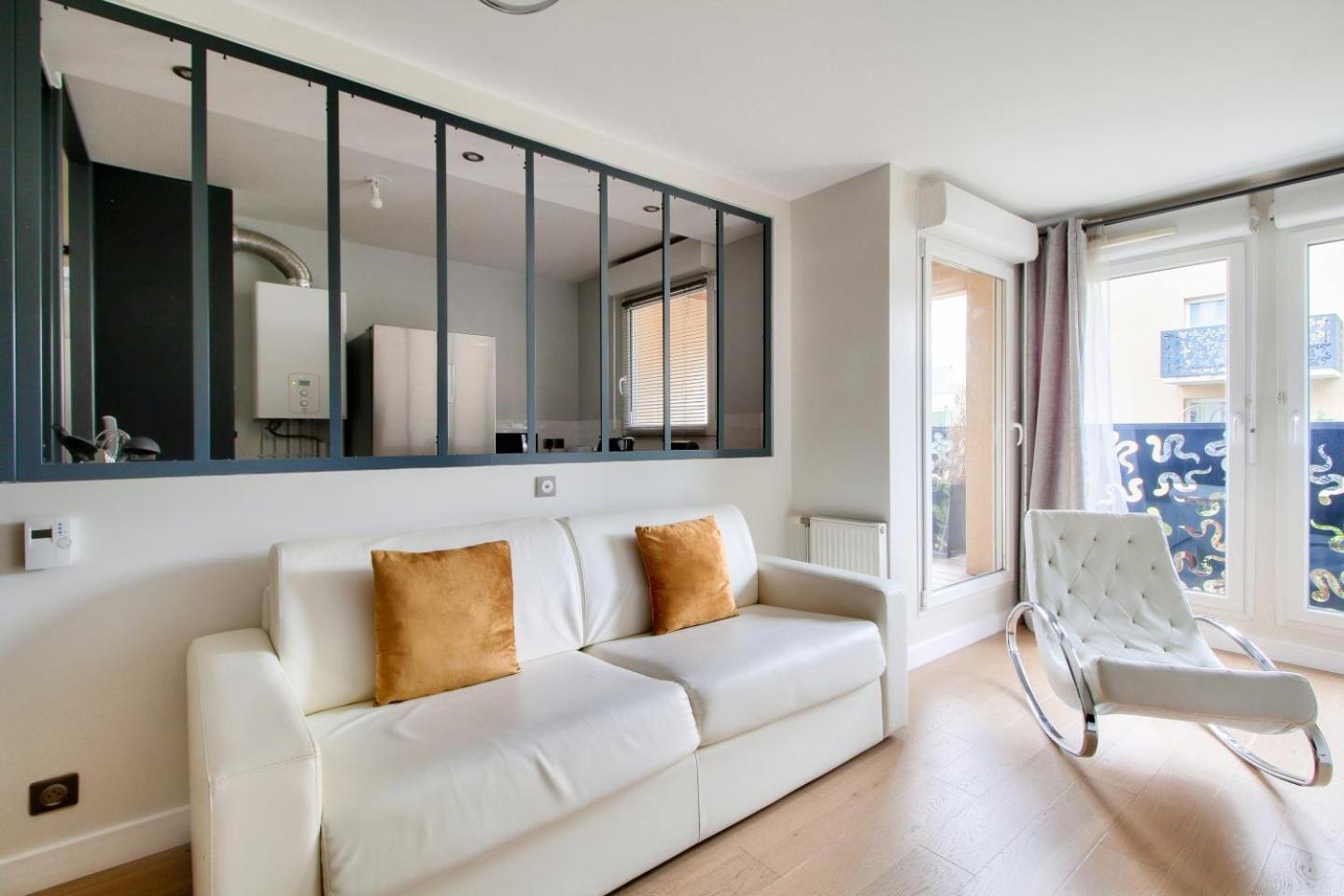123Home - Suite & Spa Xl Montévrain Esterno foto
